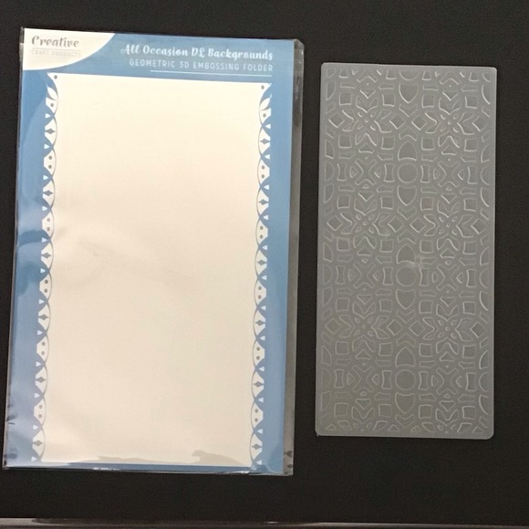 Geometric 3D Embossing Folder for cards, scrapbooking and paper crafting - Picture 2 of 3